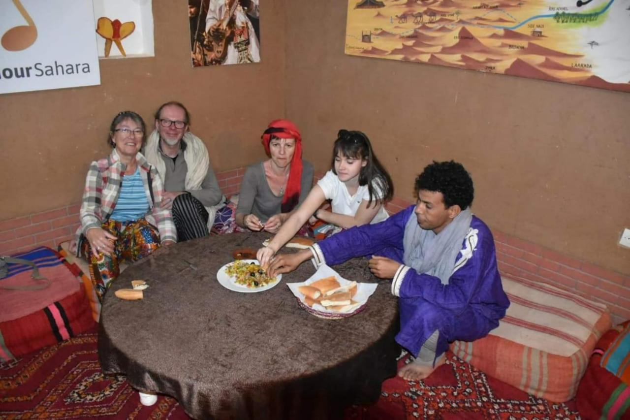 Hotel Mhamid Yaya Camp & Activites M'Hamid El Ghizlane Exterior foto